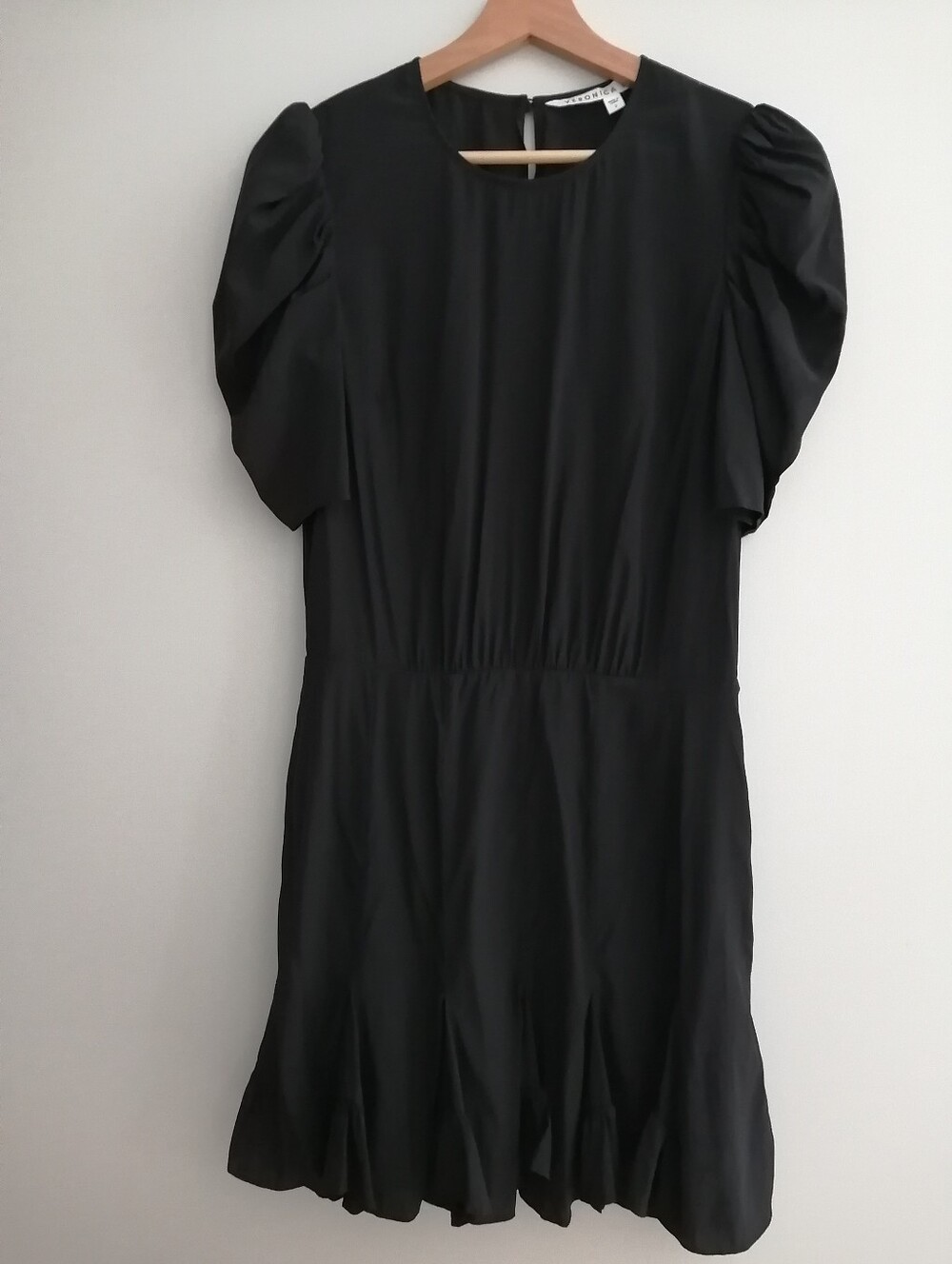 Veronica Beard Silk Little Black Dress Puff Short Sleeves and Pleated Hem Size 2